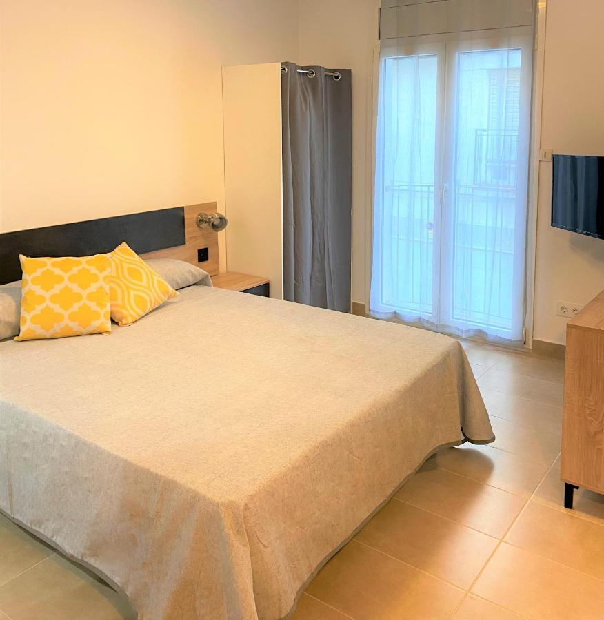 Apartaments L'Escala Centre المظهر الخارجي الصورة