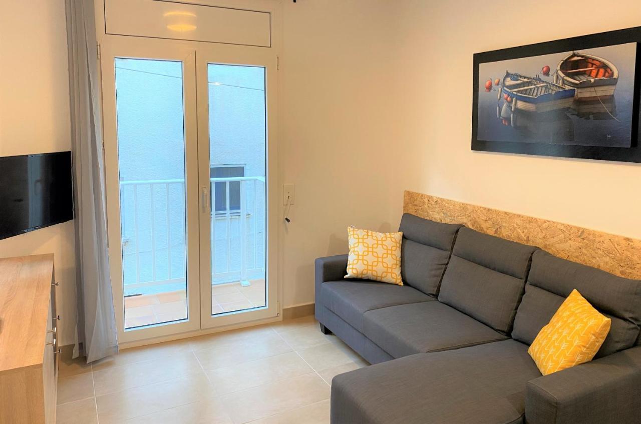 Apartaments L'Escala Centre المظهر الخارجي الصورة